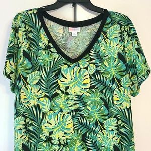LuLaRoe Christy T Shirt XL